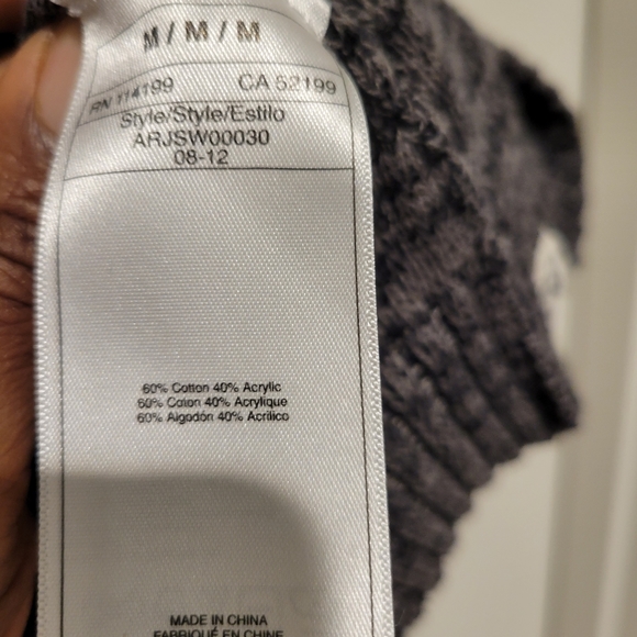 Roxy Hooded Gray Sweater. Medium # 599 - Picture 7 of 7